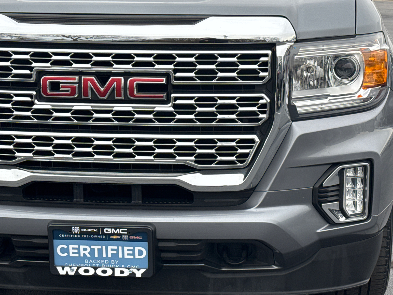 2022 GMC Canyon Denali 11