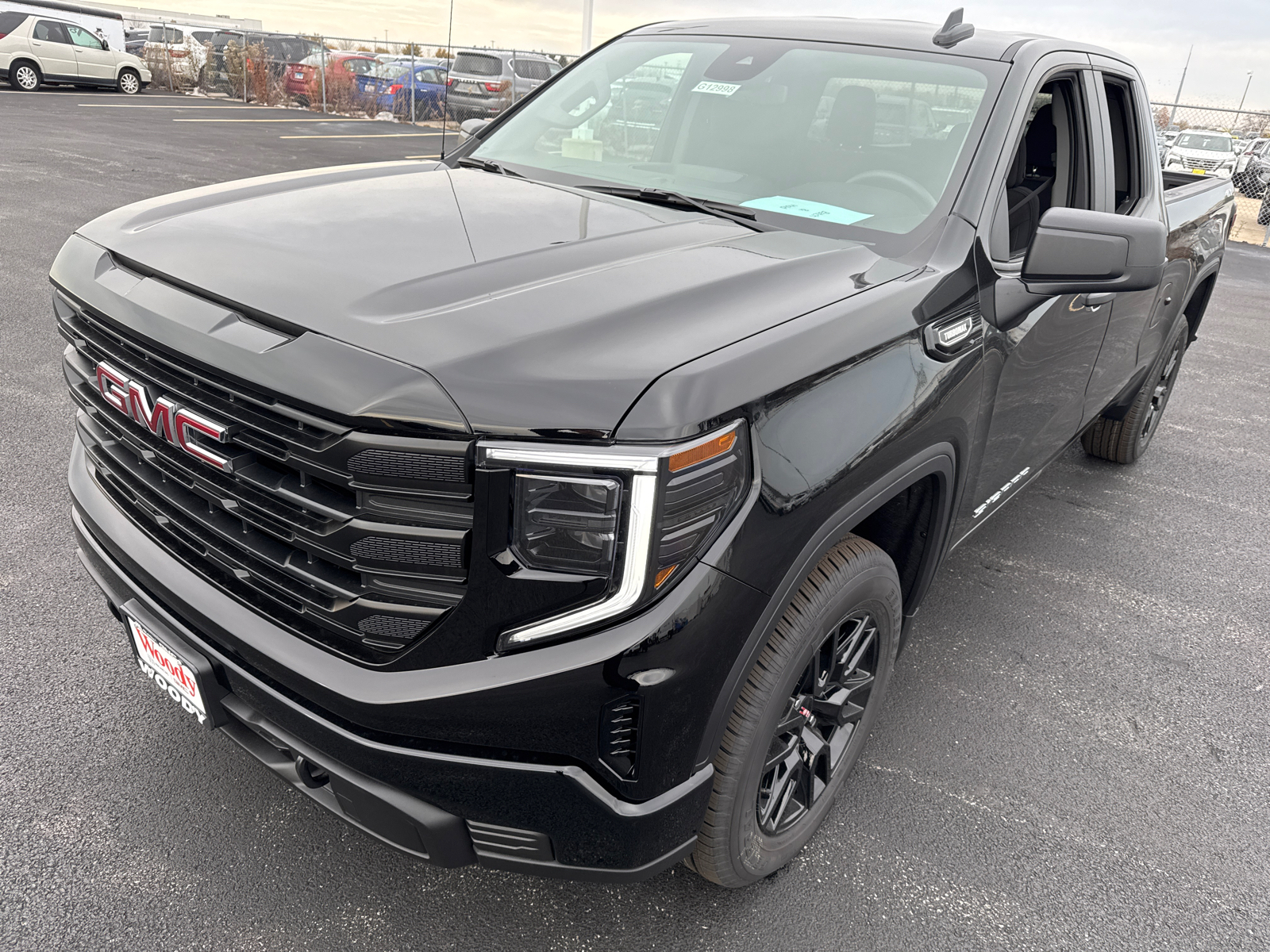 2025 GMC Sierra 1500 Pro 10