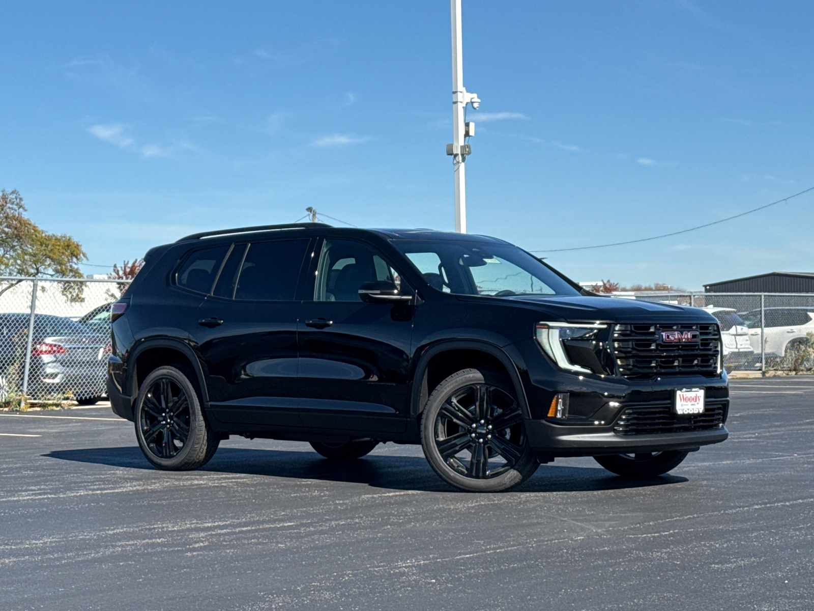 2024 GMC Acadia Elevation 2