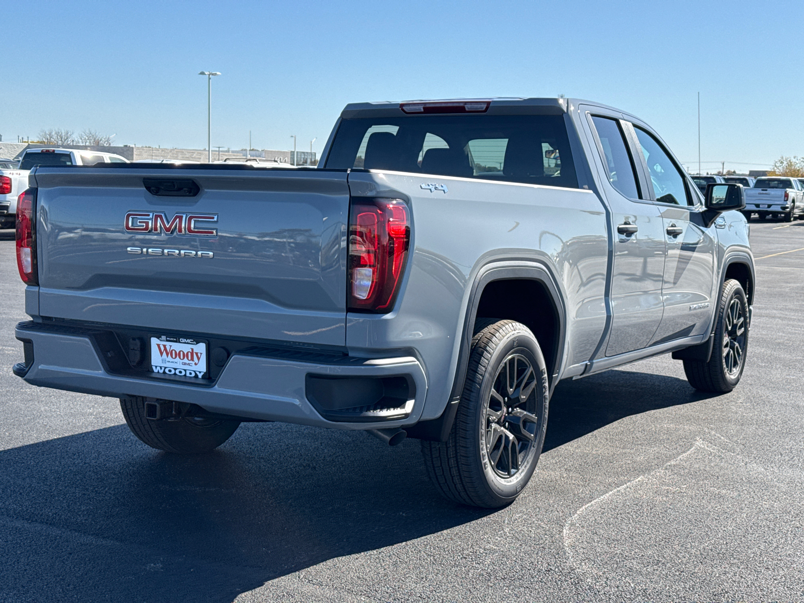 2025 GMC Sierra 1500 Pro 8