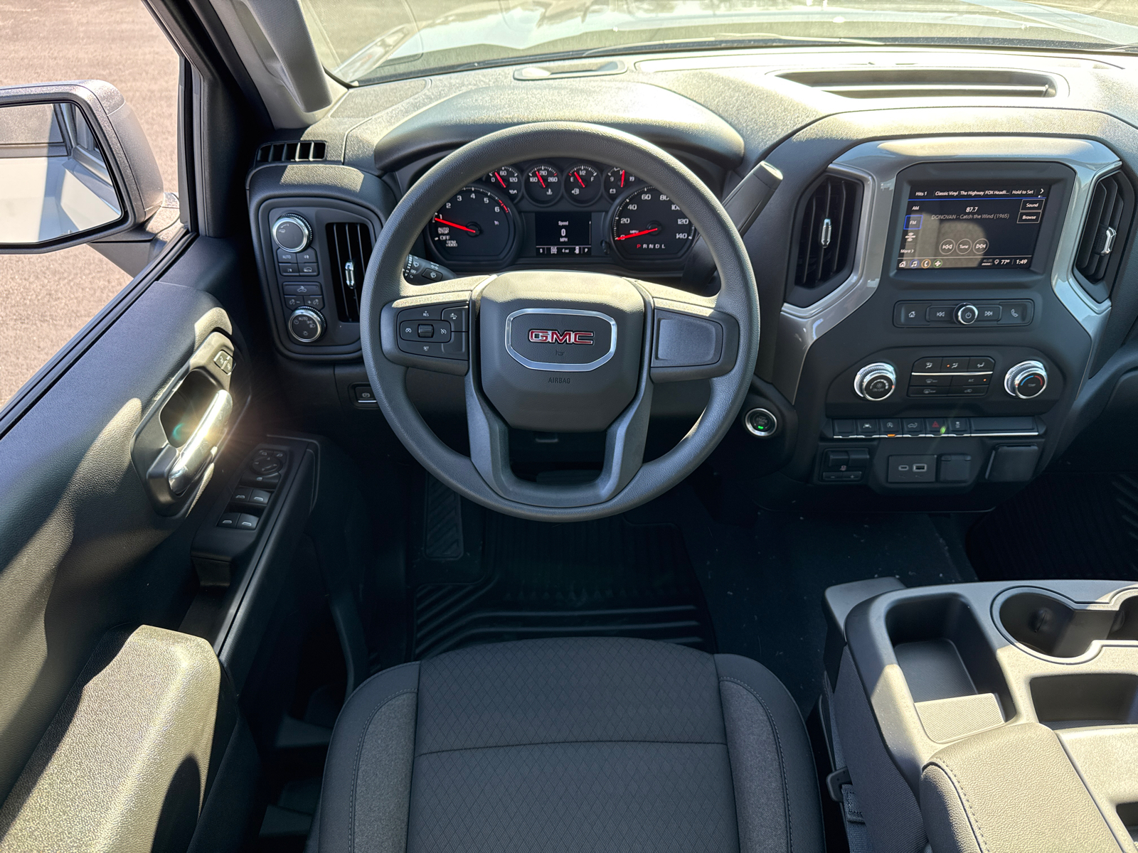 2025 GMC Sierra 1500 Pro 26