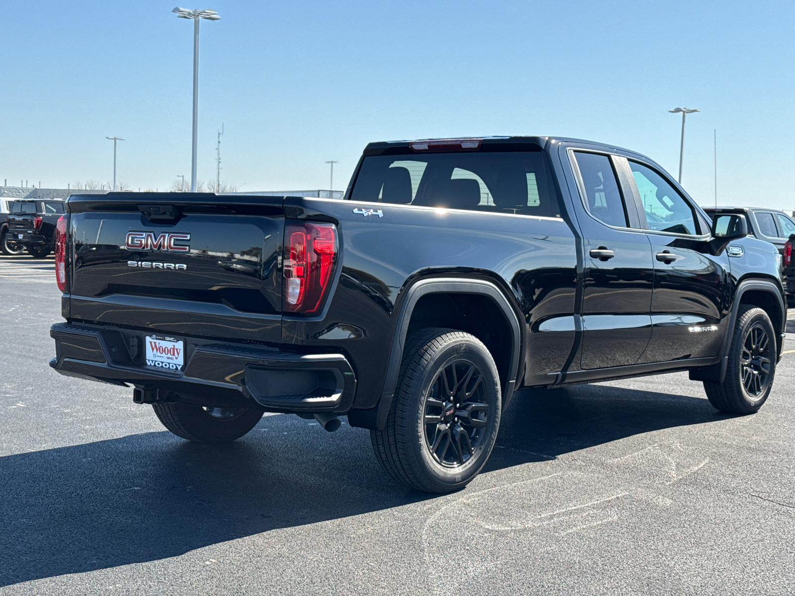 2025 GMC Sierra 1500 Pro 8