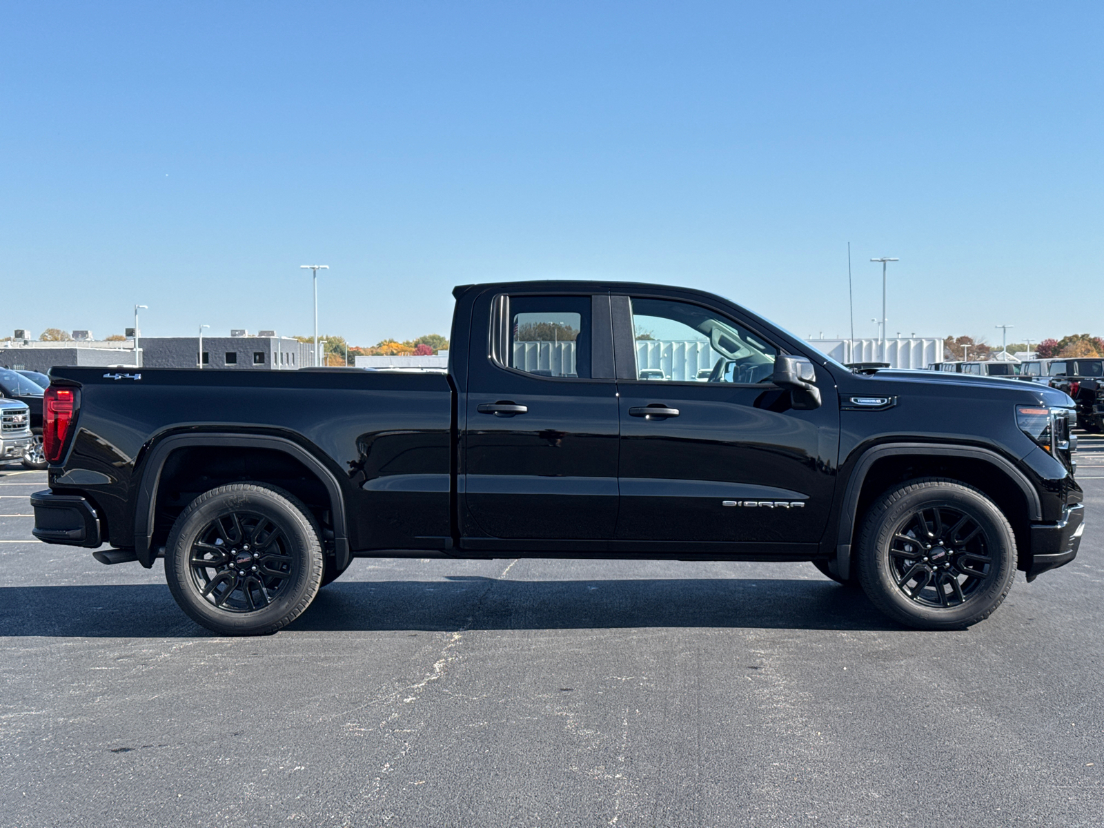 2025 GMC Sierra 1500 Pro 9