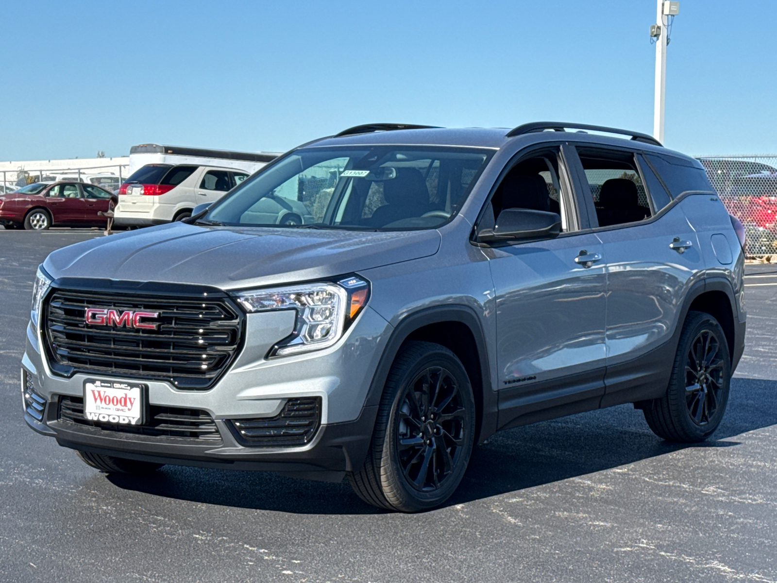 2024 GMC Terrain SLE 4