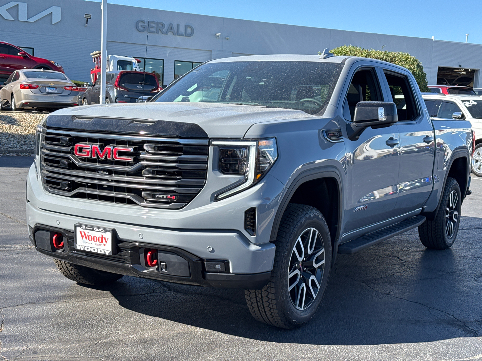 2025 GMC Sierra 1500 AT4 4