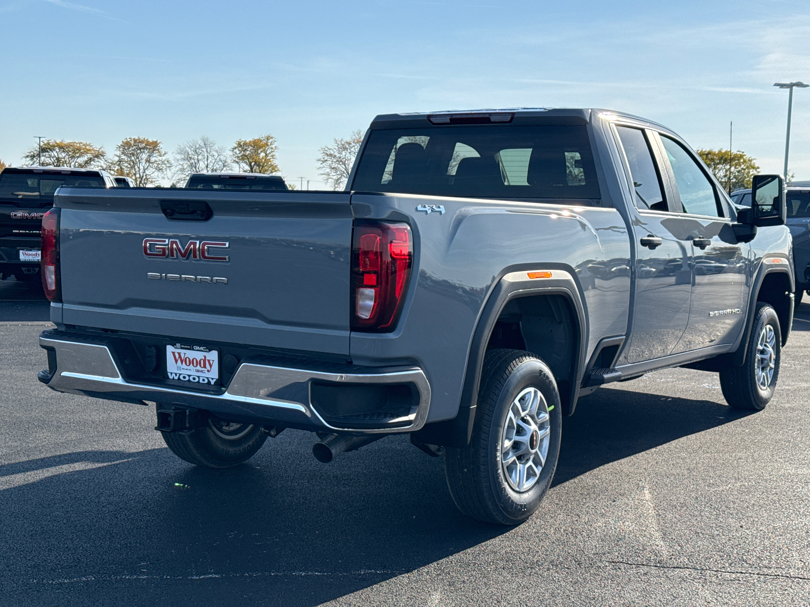 2025 GMC Sierra 2500HD Pro 8