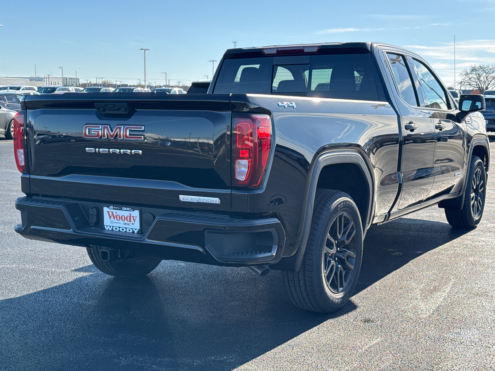 2025 GMC Sierra 1500 Elevation 8