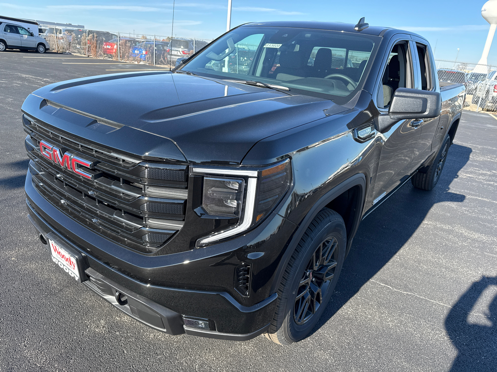 2025 GMC Sierra 1500 Elevation 10