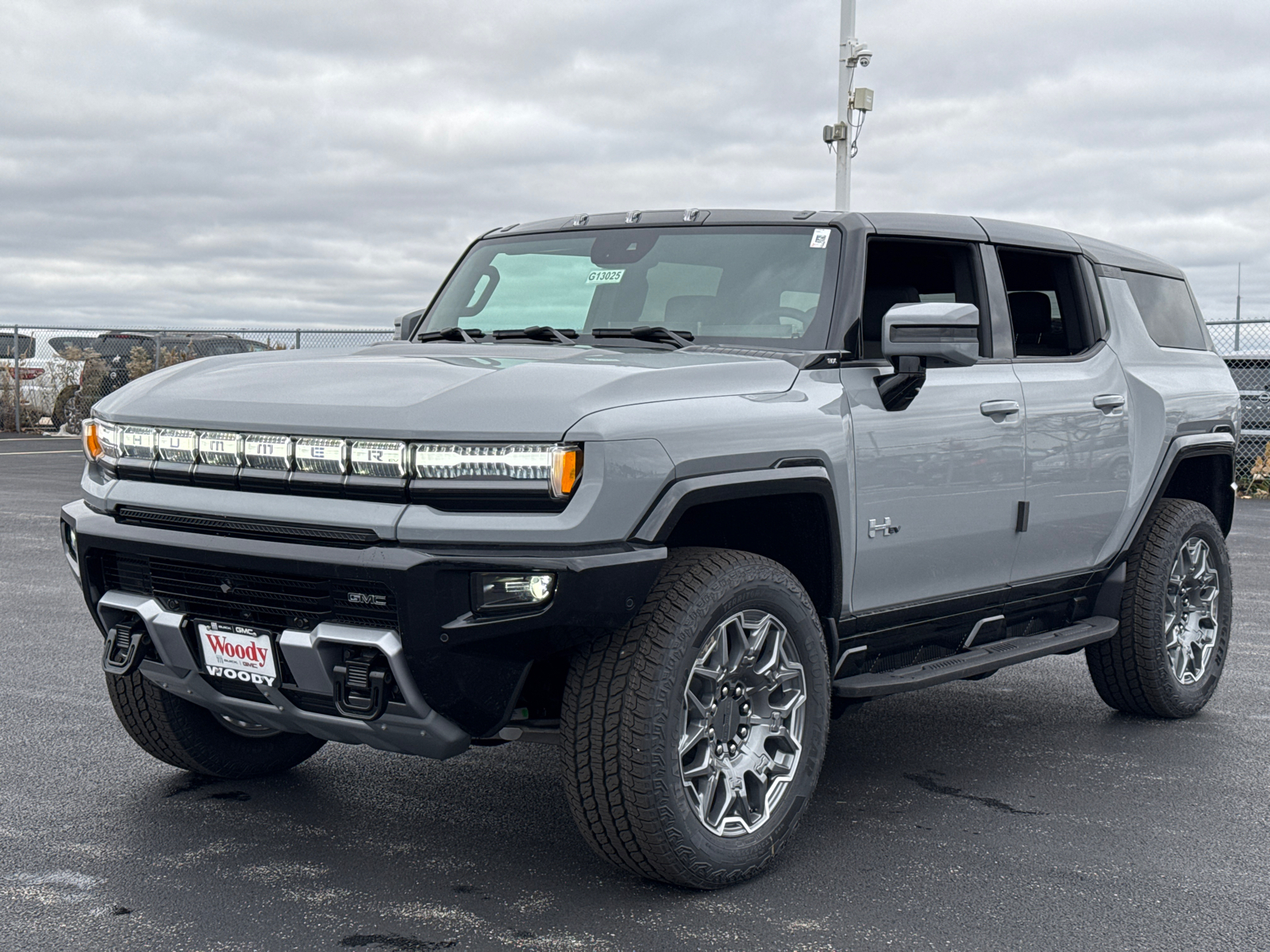 2025 GMC Hummer EV SUV 3X 4