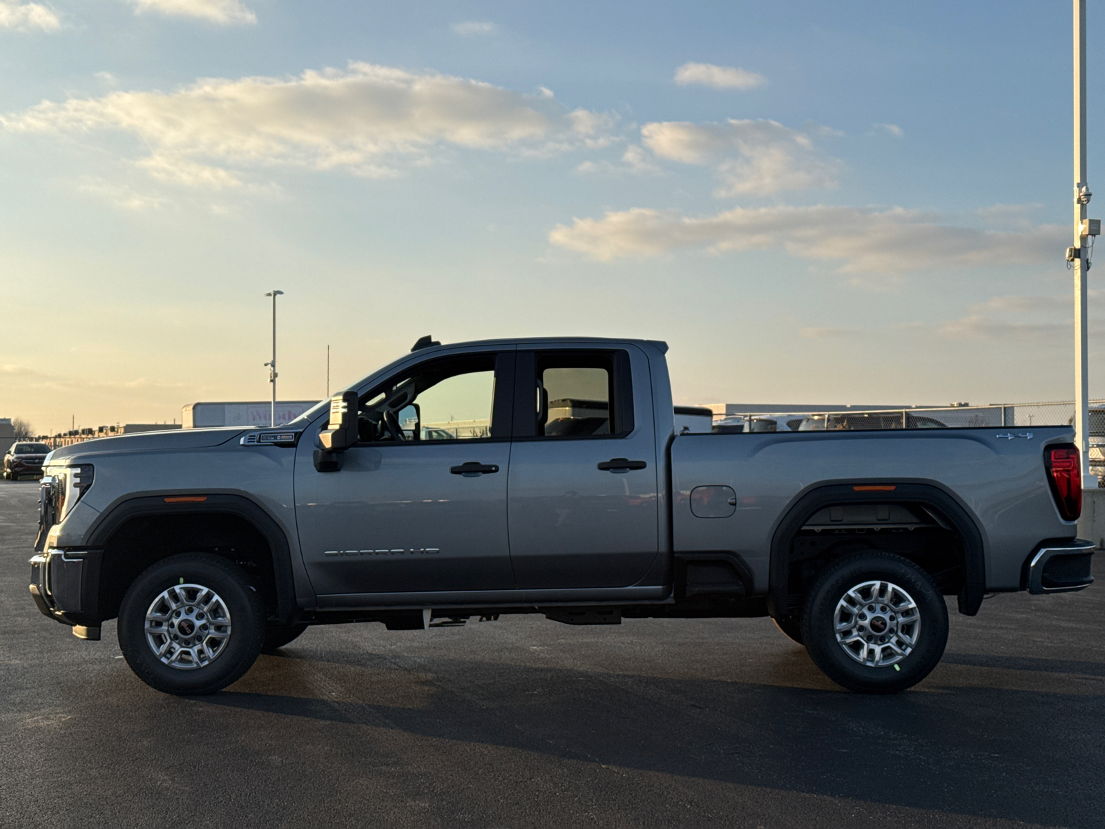 2025 GMC Sierra 2500HD Pro 5