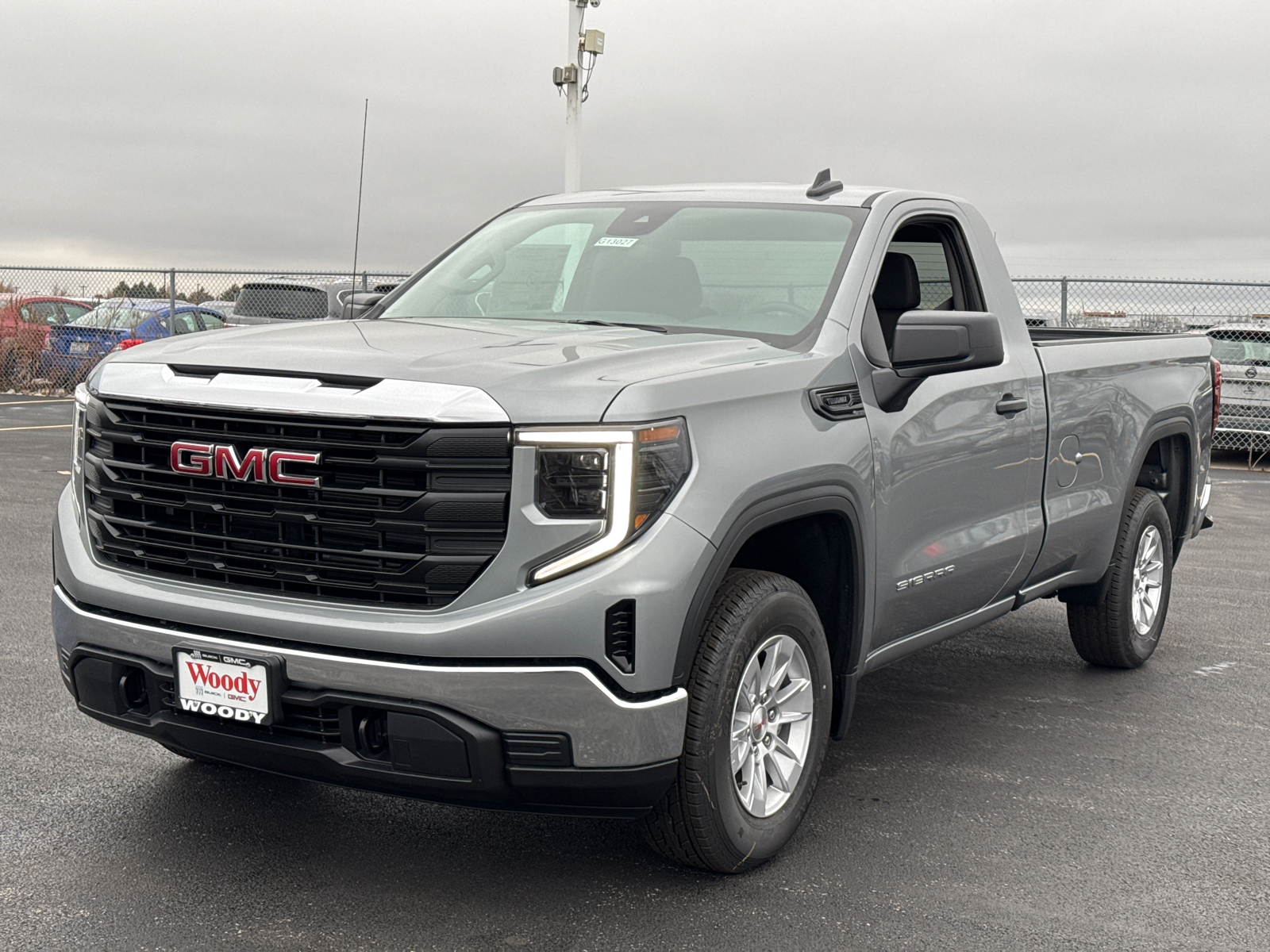 2025 GMC Sierra 1500 Pro 4