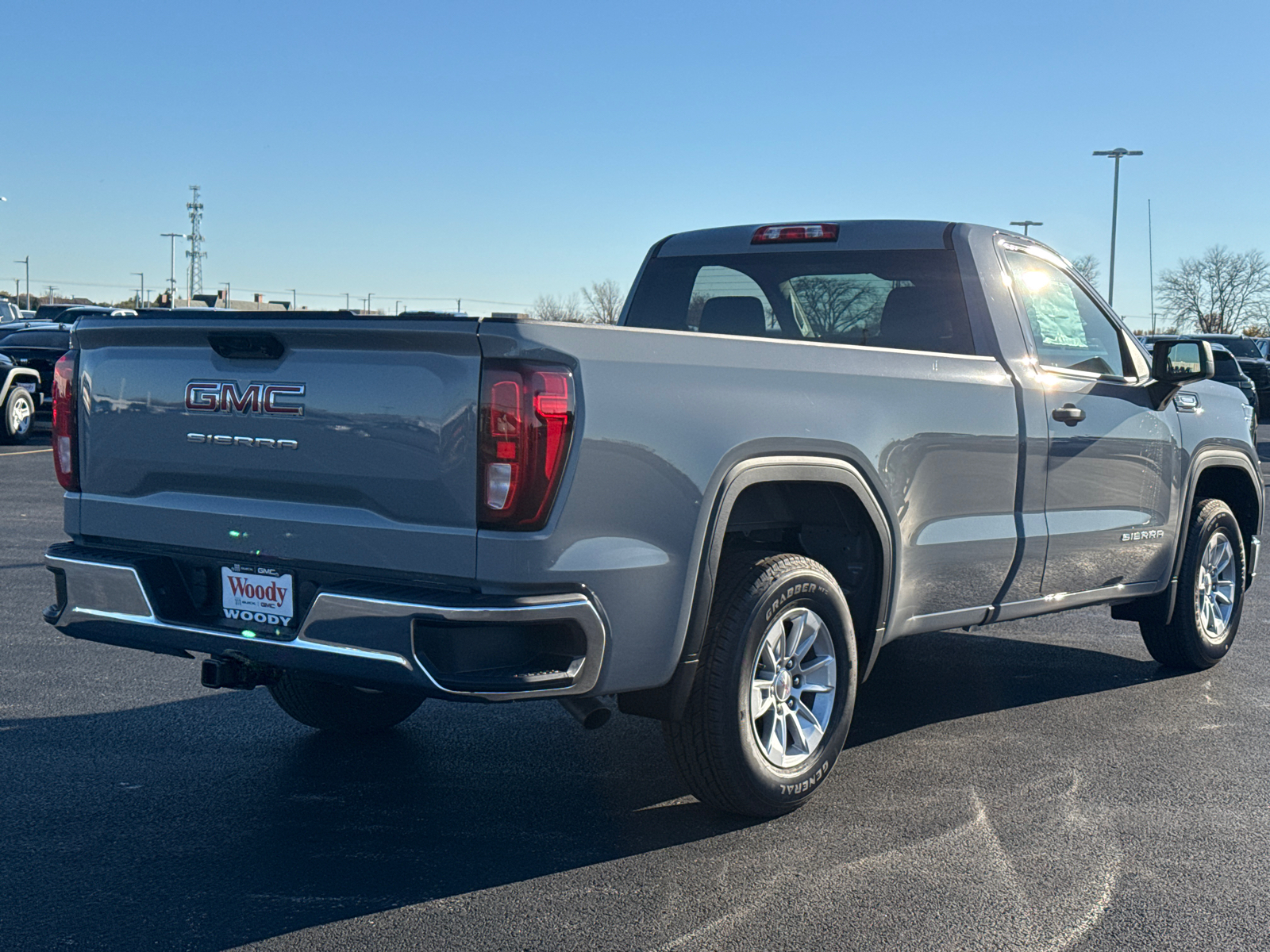 2025 GMC Sierra 1500 Pro 8