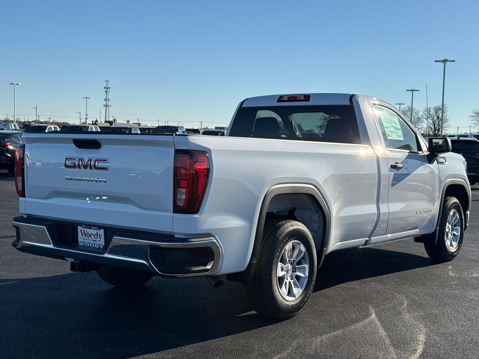 2025 GMC Sierra 1500 Pro 8