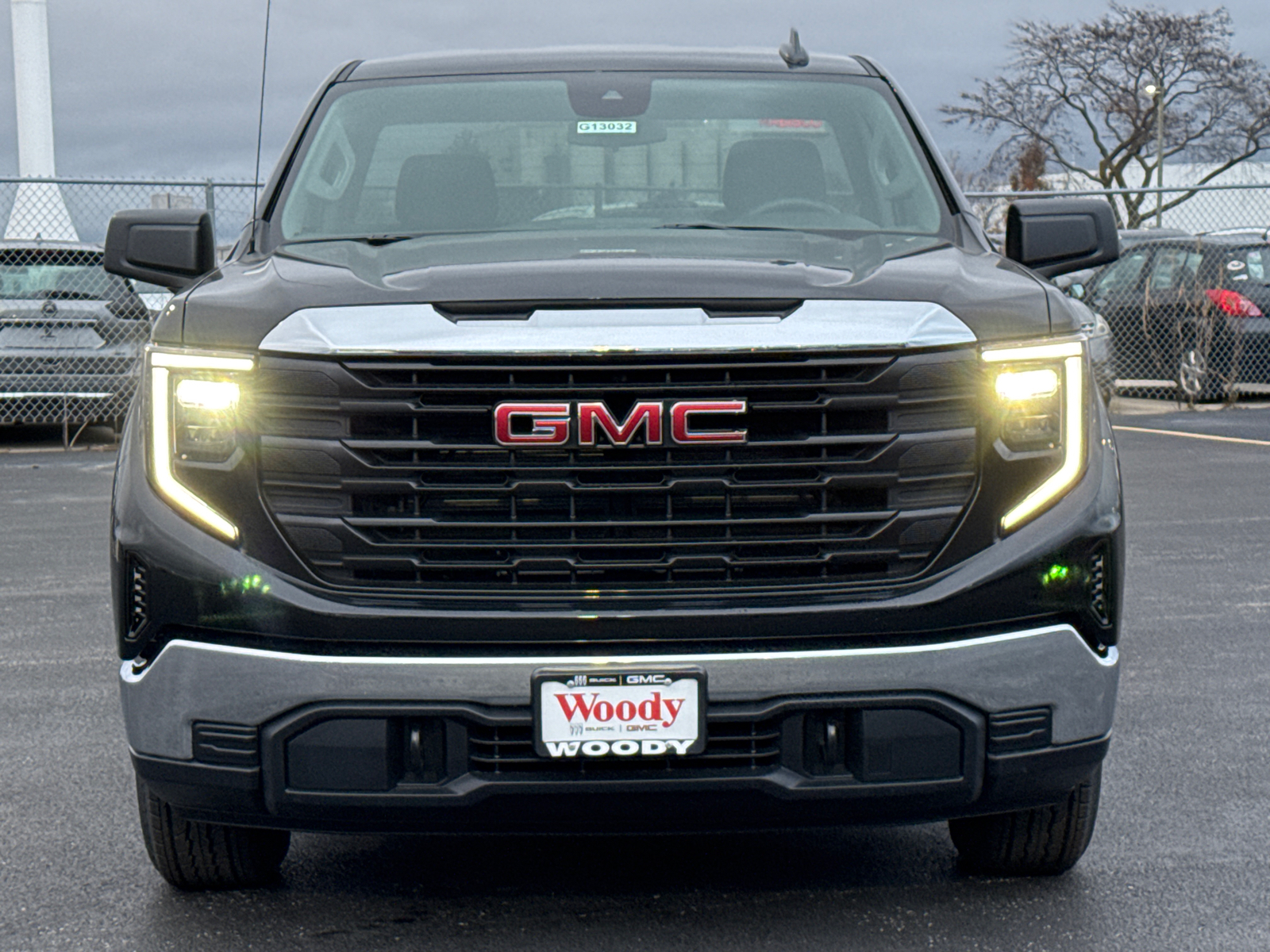 2025 GMC Sierra 1500 Pro 3