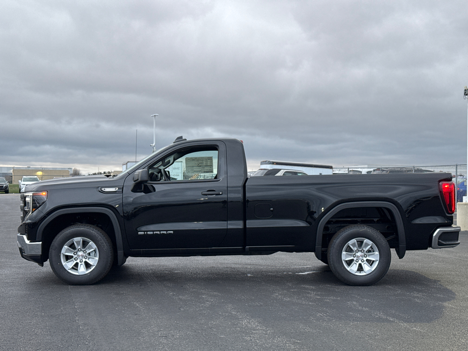 2025 GMC Sierra 1500 Pro 5