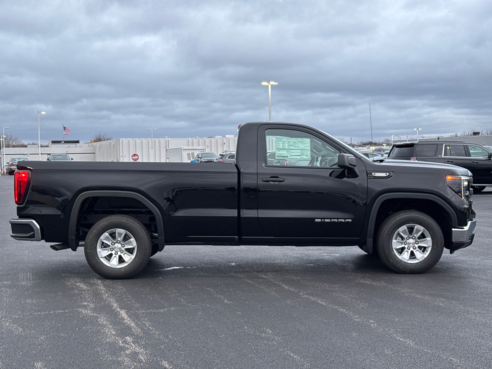 2025 GMC Sierra 1500 Pro 9