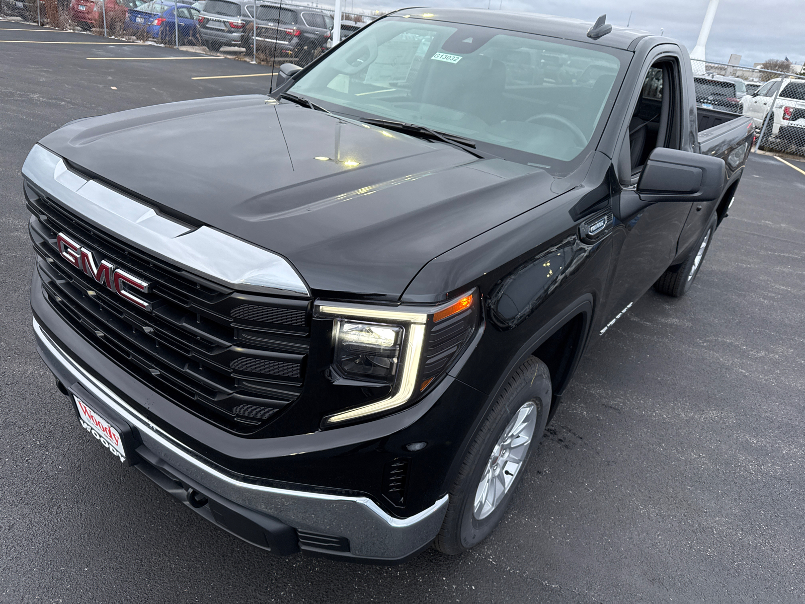 2025 GMC Sierra 1500 Pro 10