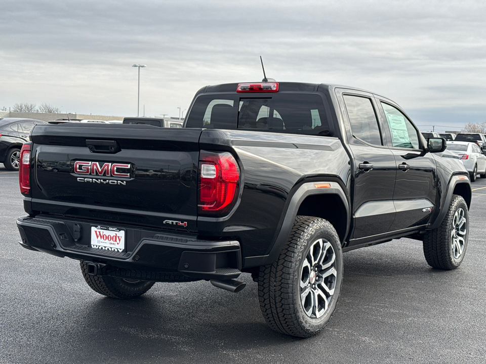 2024 GMC Canyon AT4 9