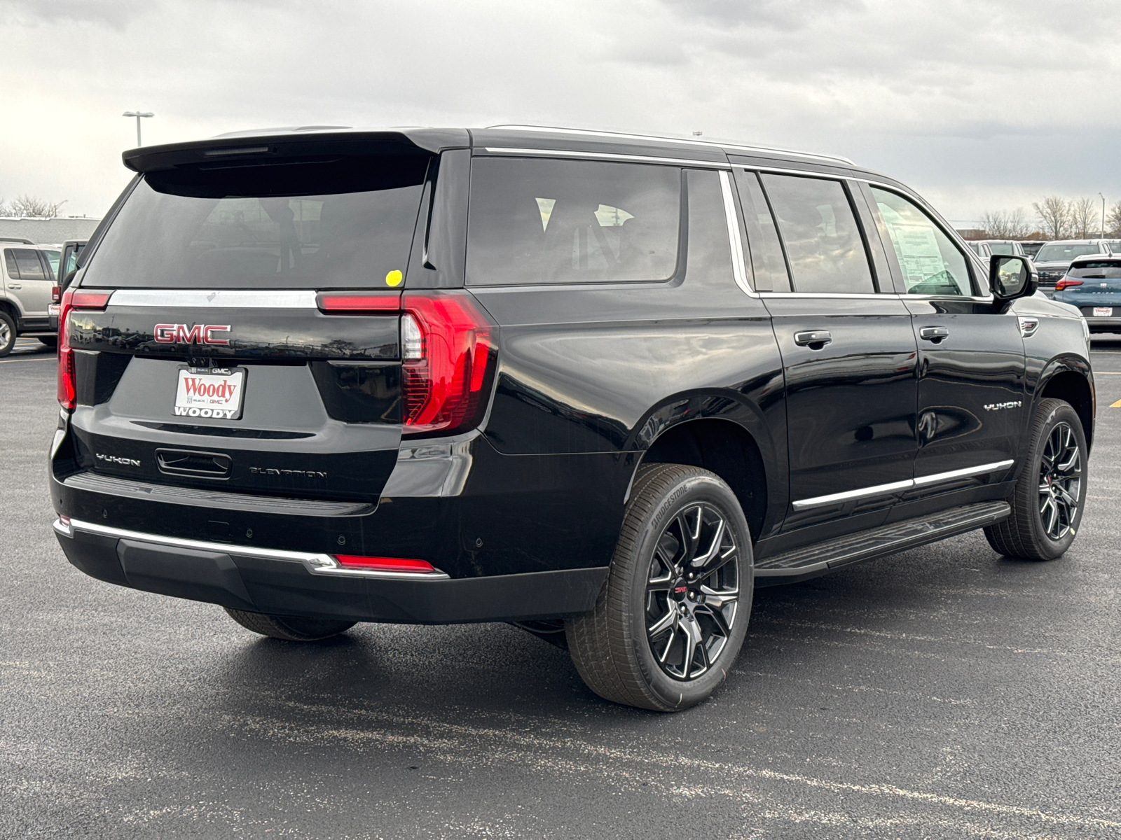 2025 GMC Yukon XL Elevation 8