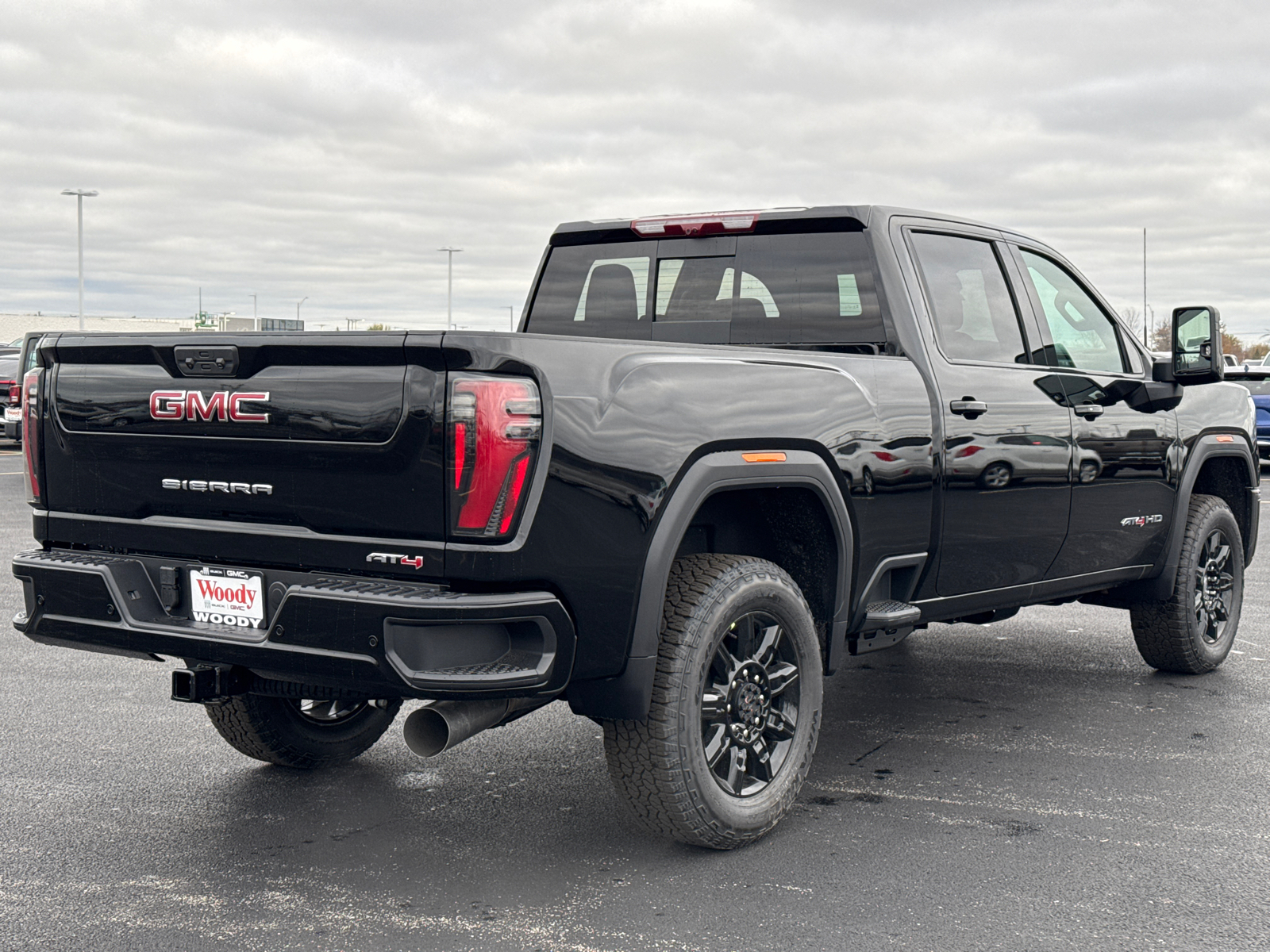 2025 GMC Sierra 2500HD AT4 8