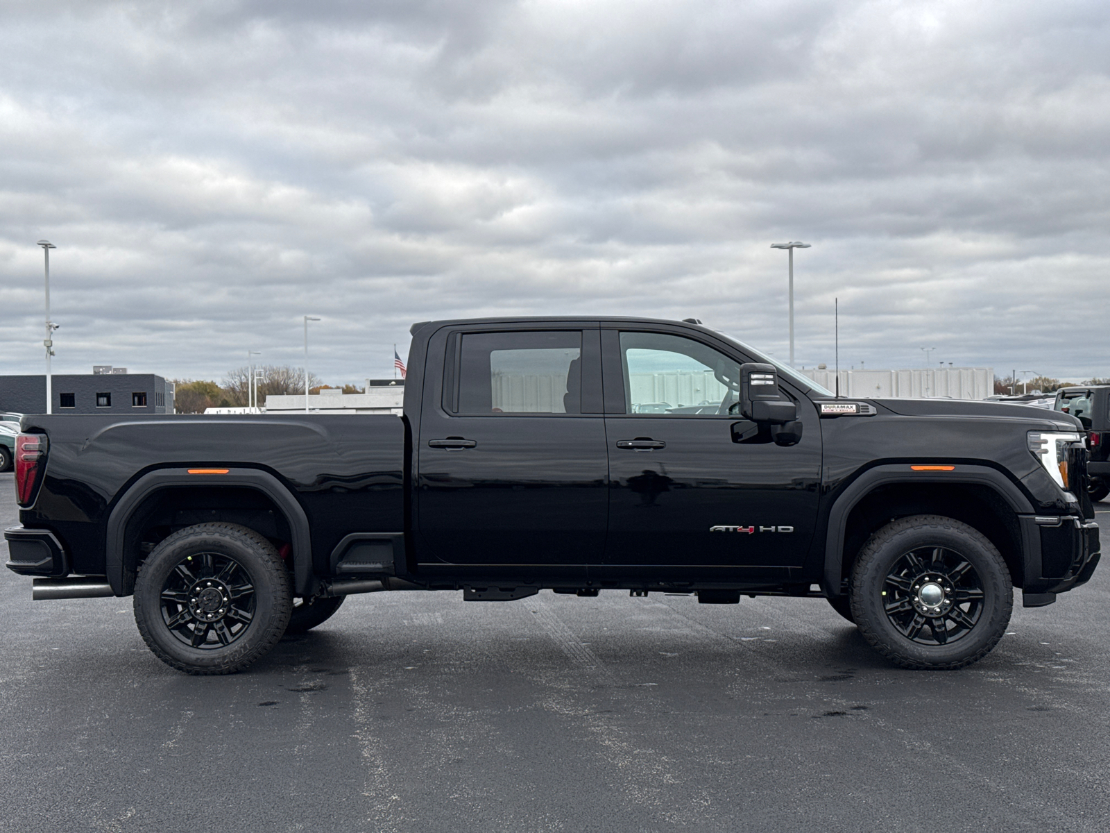 2025 GMC Sierra 2500HD AT4 9