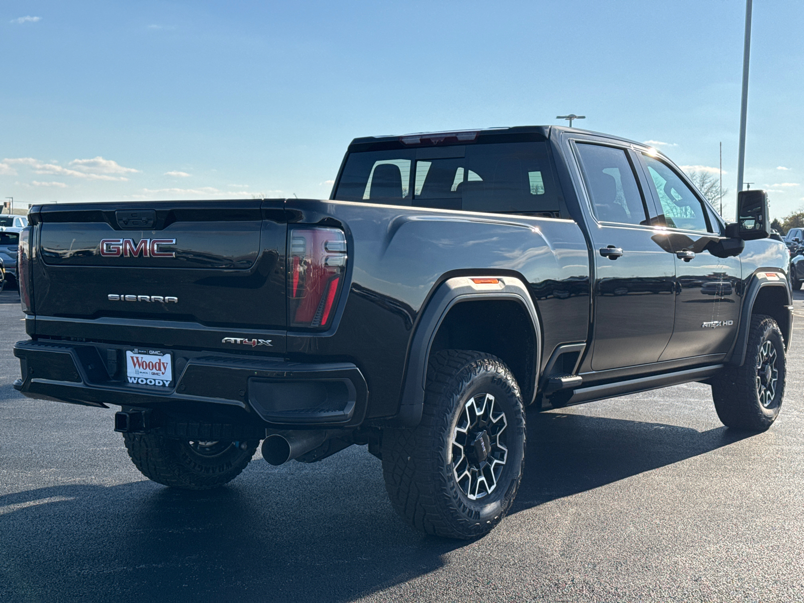 2025 GMC Sierra 2500HD AT4X 8