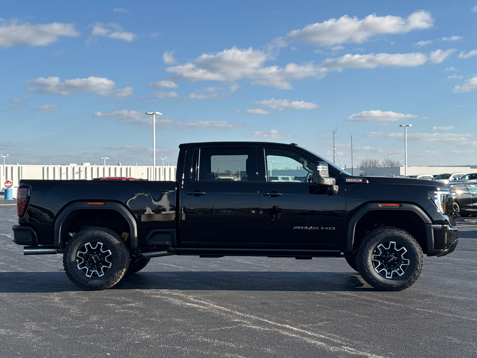 2025 GMC Sierra 2500HD AT4X 9