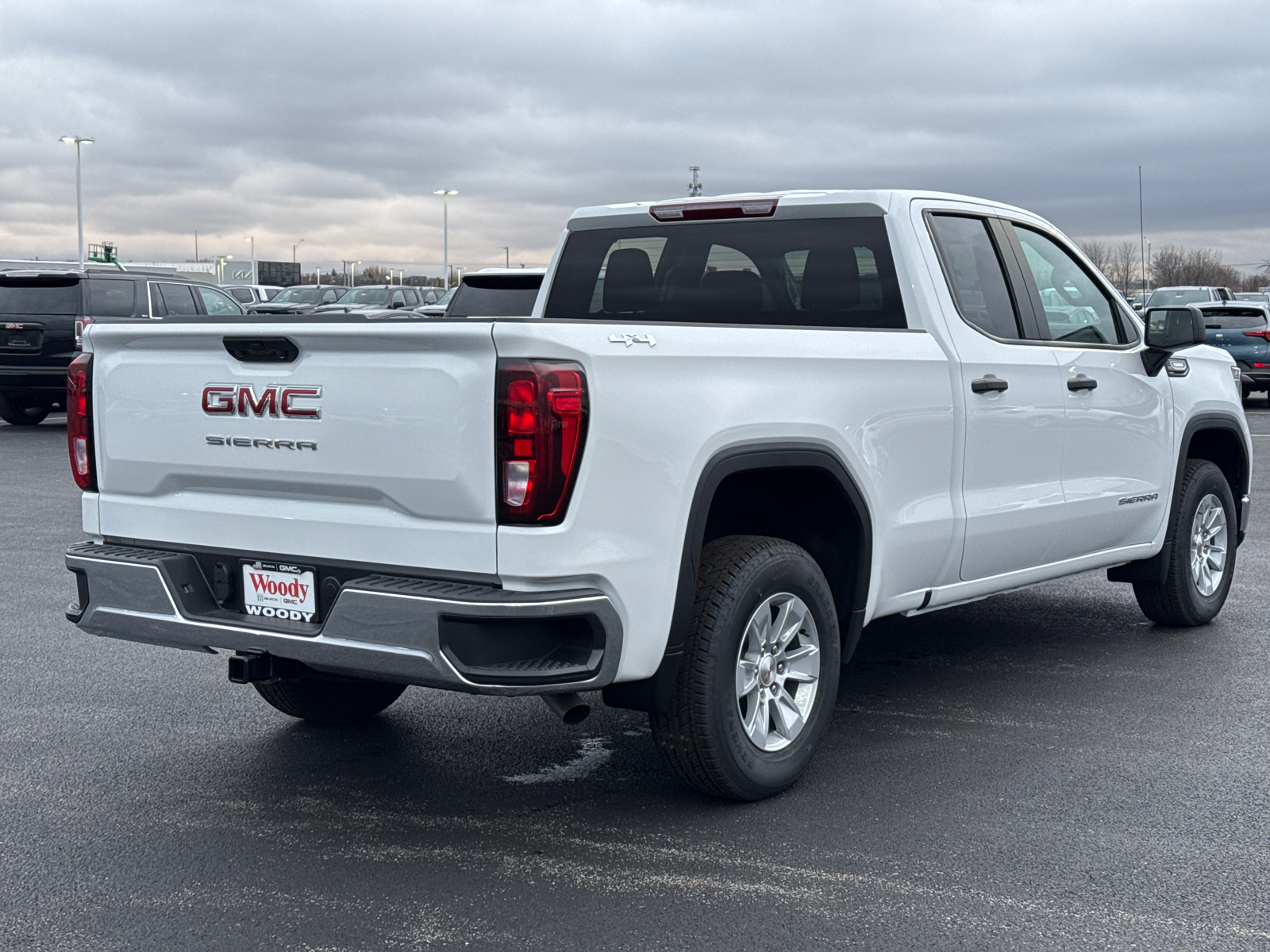 2025 GMC Sierra 1500 Pro 8