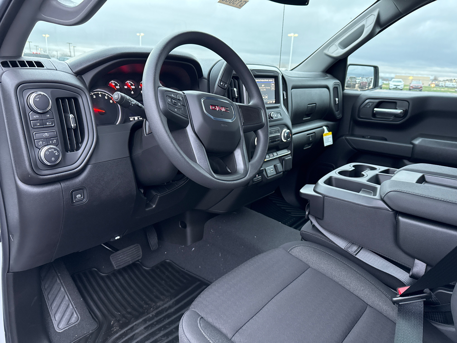 2025 GMC Sierra 1500 Pro 17