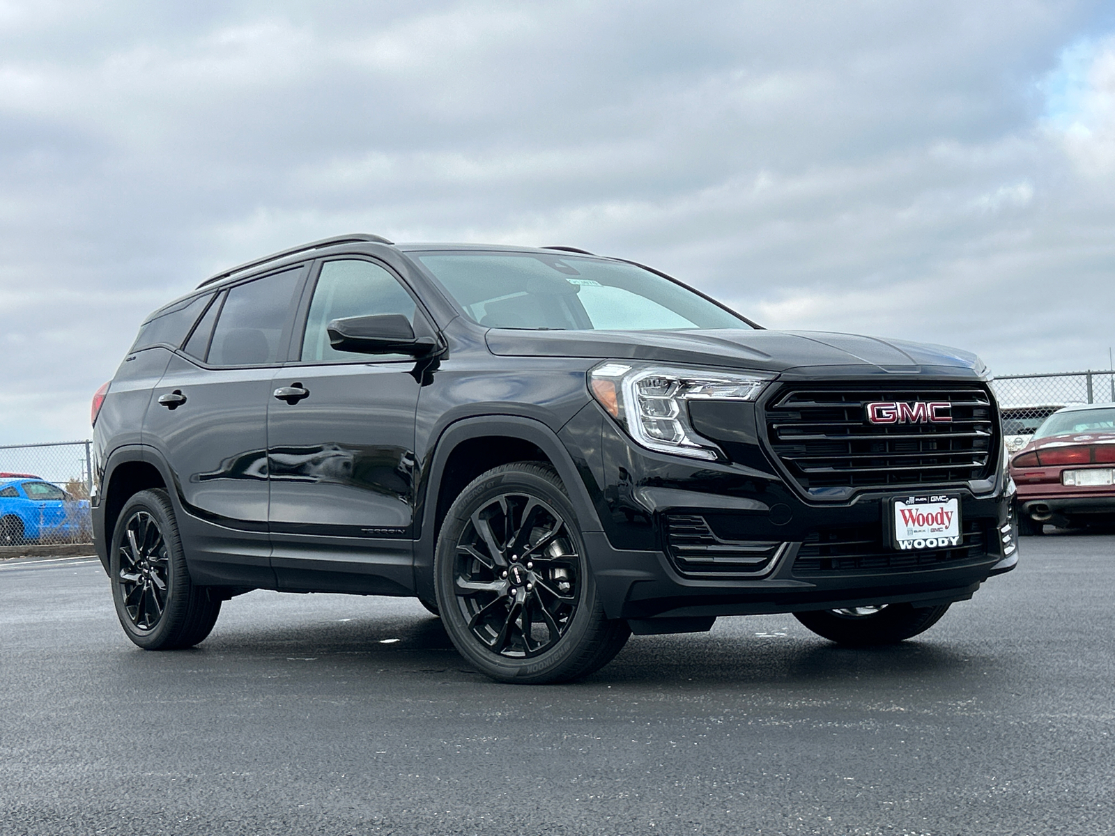 2024 GMC Terrain SLE 2