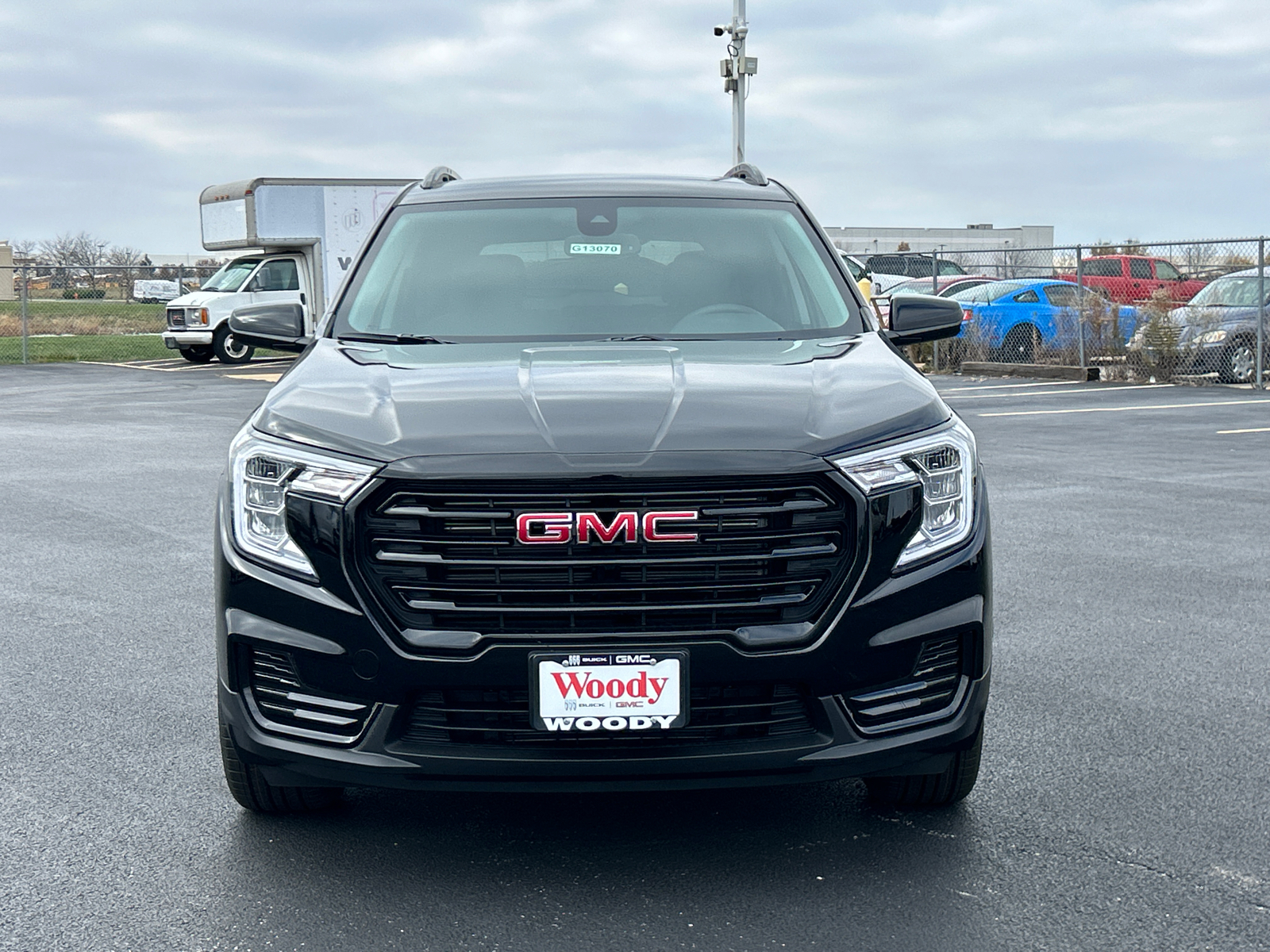 2024 GMC Terrain SLE 3