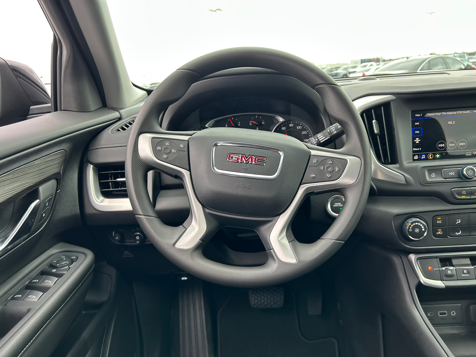 2024 GMC Terrain SLE 28