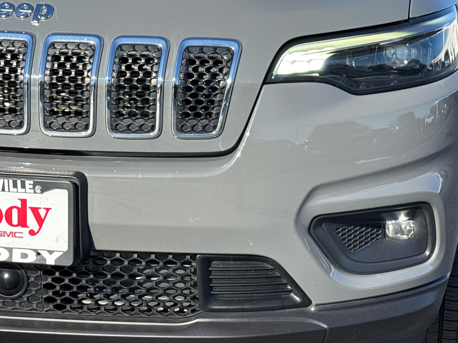 2020 Jeep Cherokee Latitude Plus 11