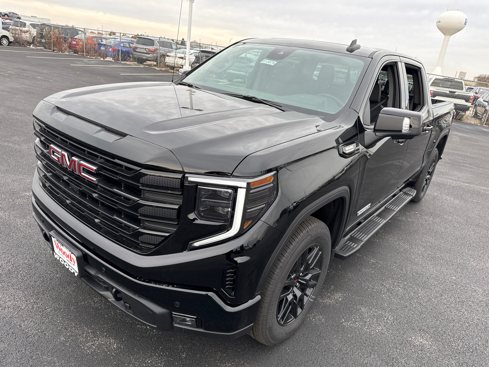 2025 GMC Sierra 1500 Elevation 10