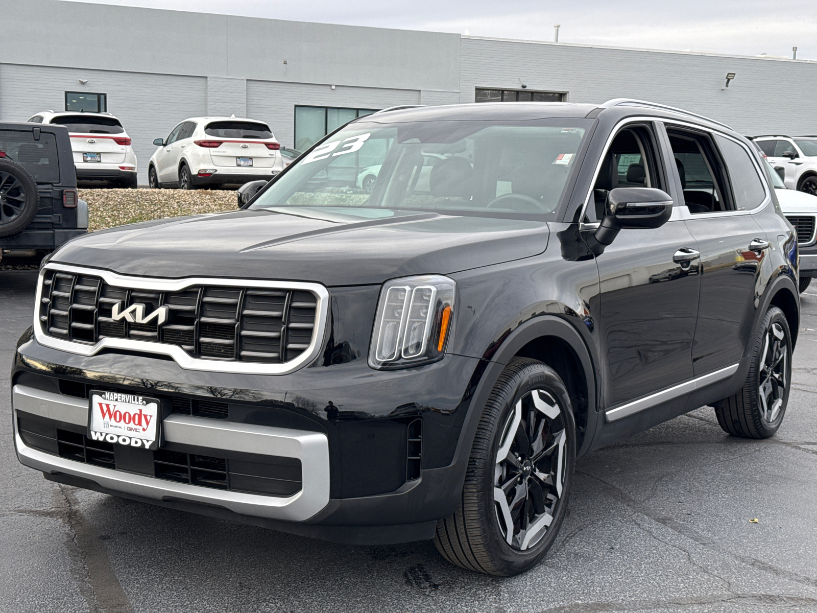 2023 Kia Telluride S 4