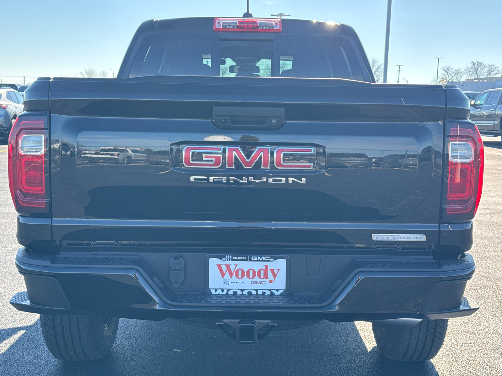 2024 GMC Canyon Elevation 7