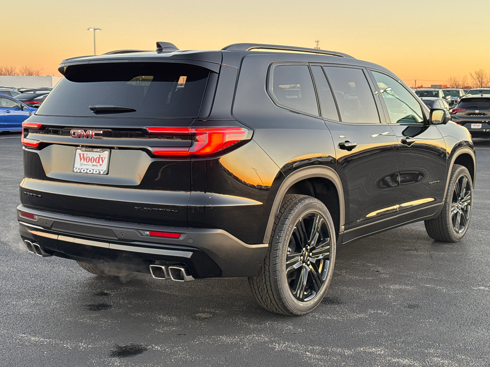 2025 GMC Acadia Elevation 8