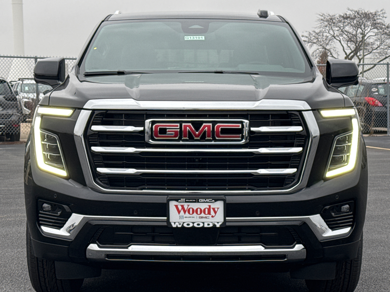 2025 GMC Yukon Elevation 3