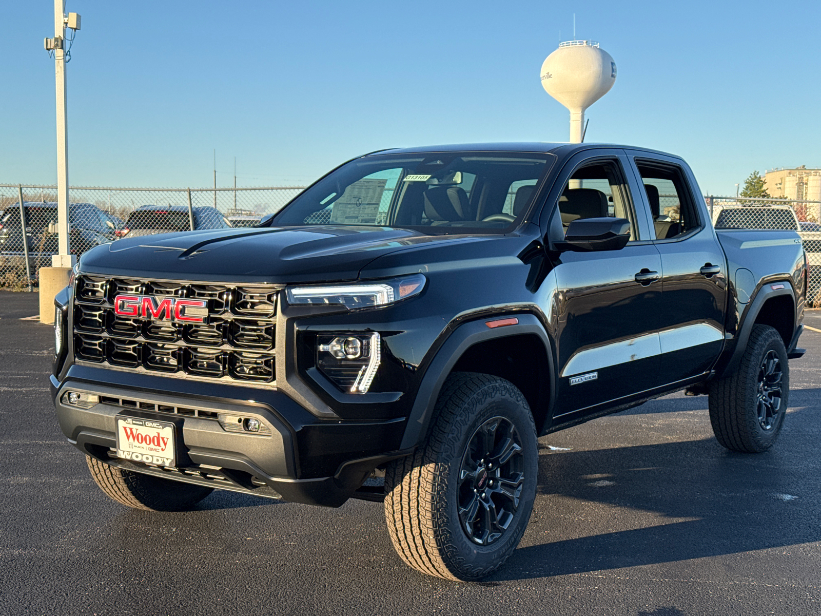 2024 GMC Canyon Elevation 4