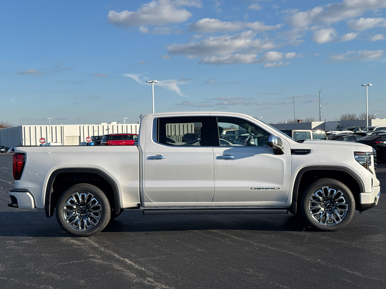 2025 GMC Sierra 1500 Denali Ultimate 9