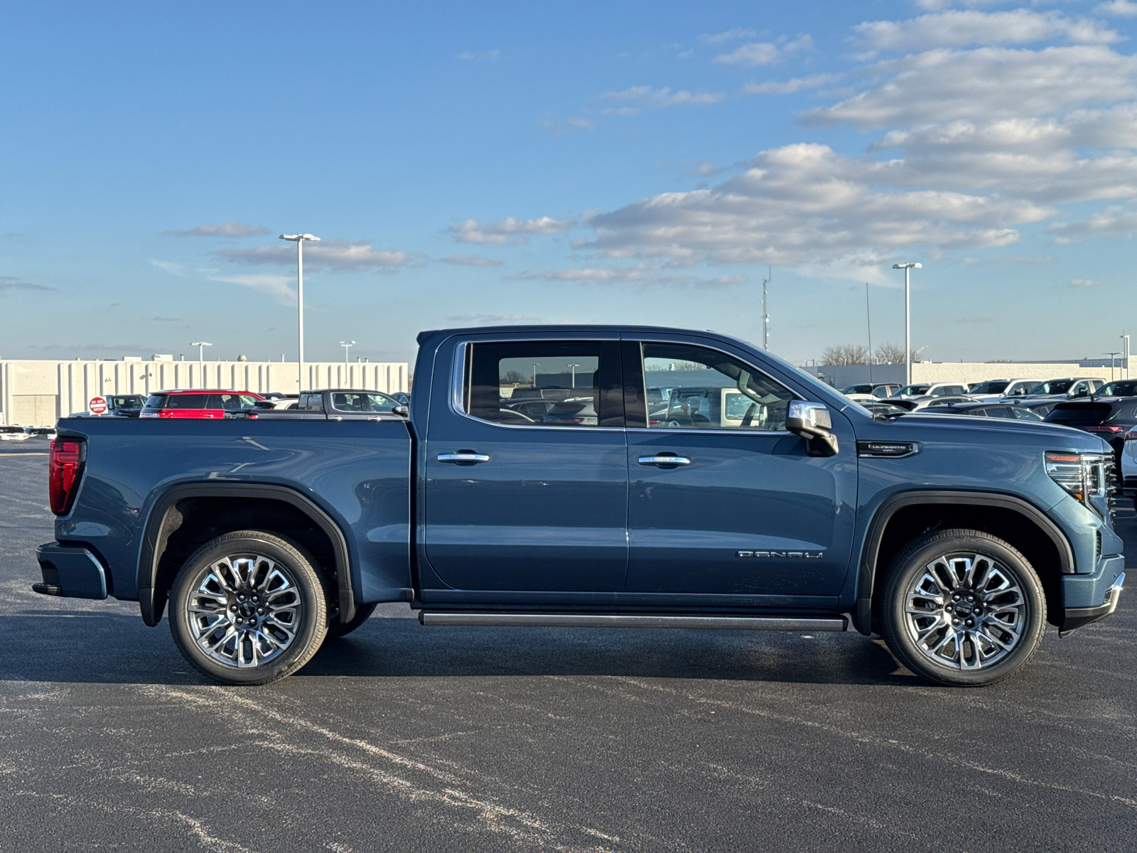 2025 GMC Sierra 1500 Denali Ultimate 9