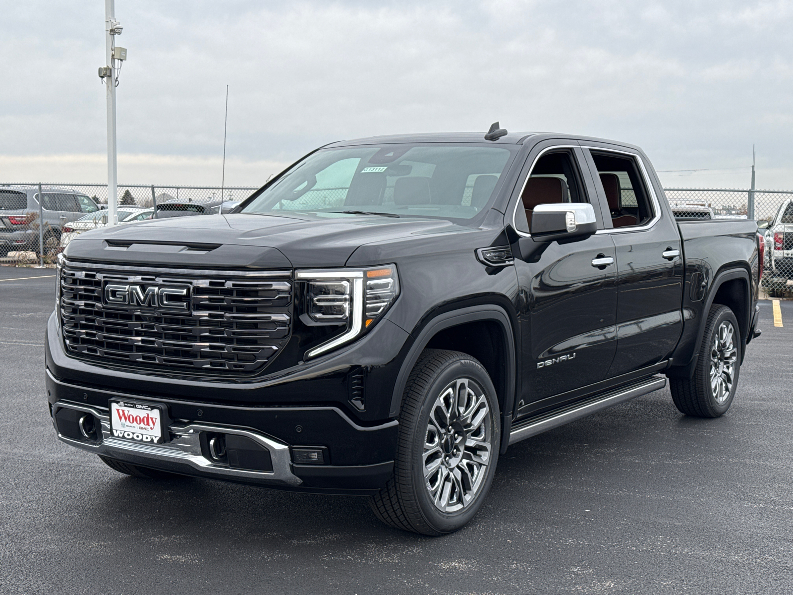 2025 GMC Sierra 1500 Denali Ultimate 4