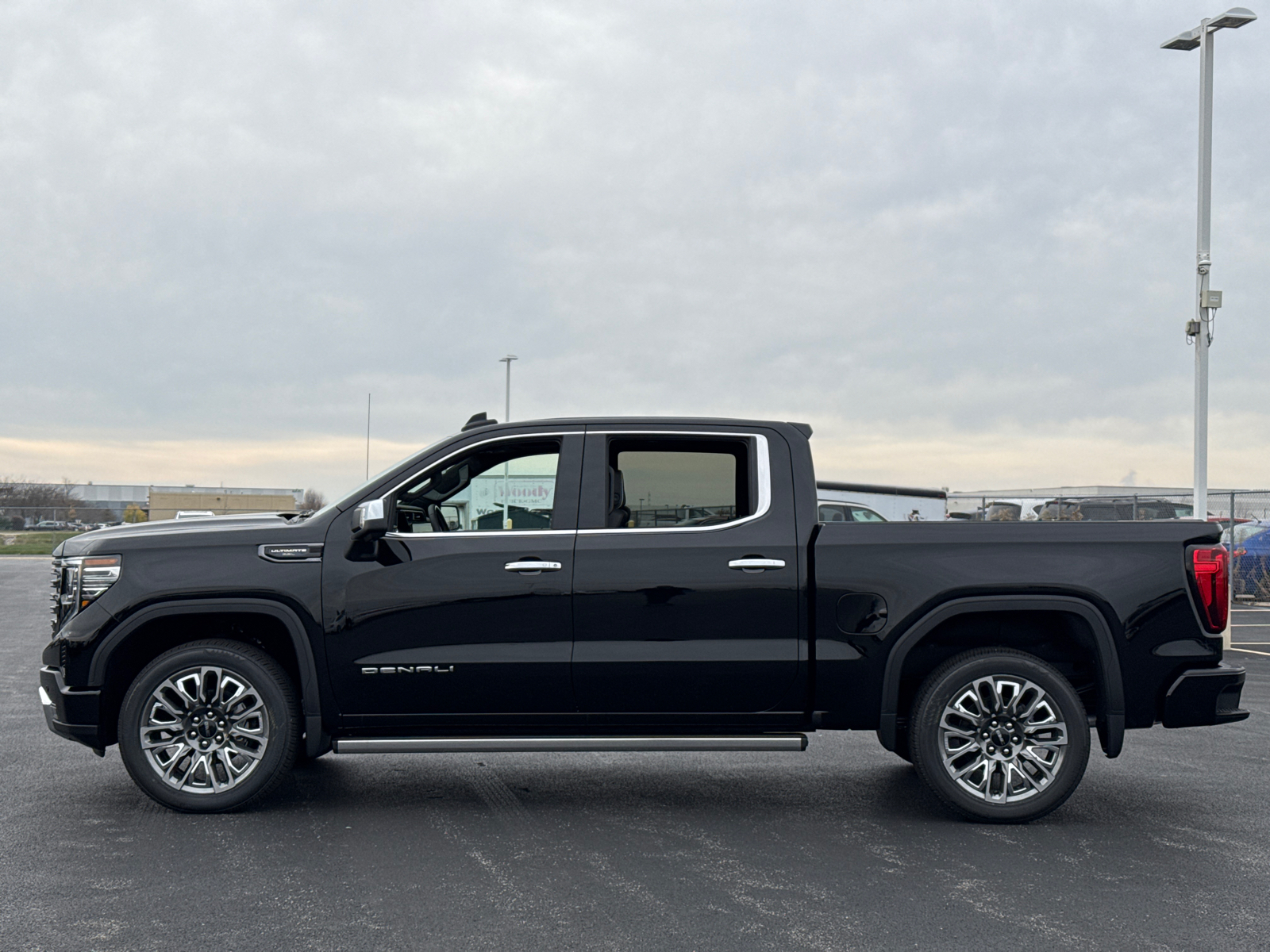 2025 GMC Sierra 1500 Denali Ultimate 5