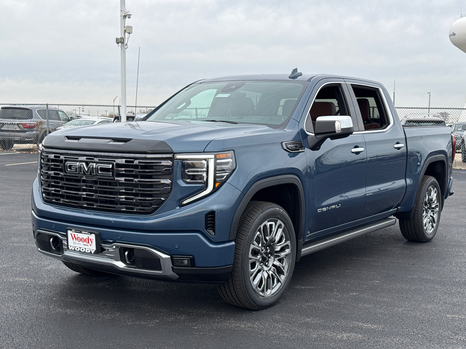 2025 GMC Sierra 1500 Denali Ultimate 4