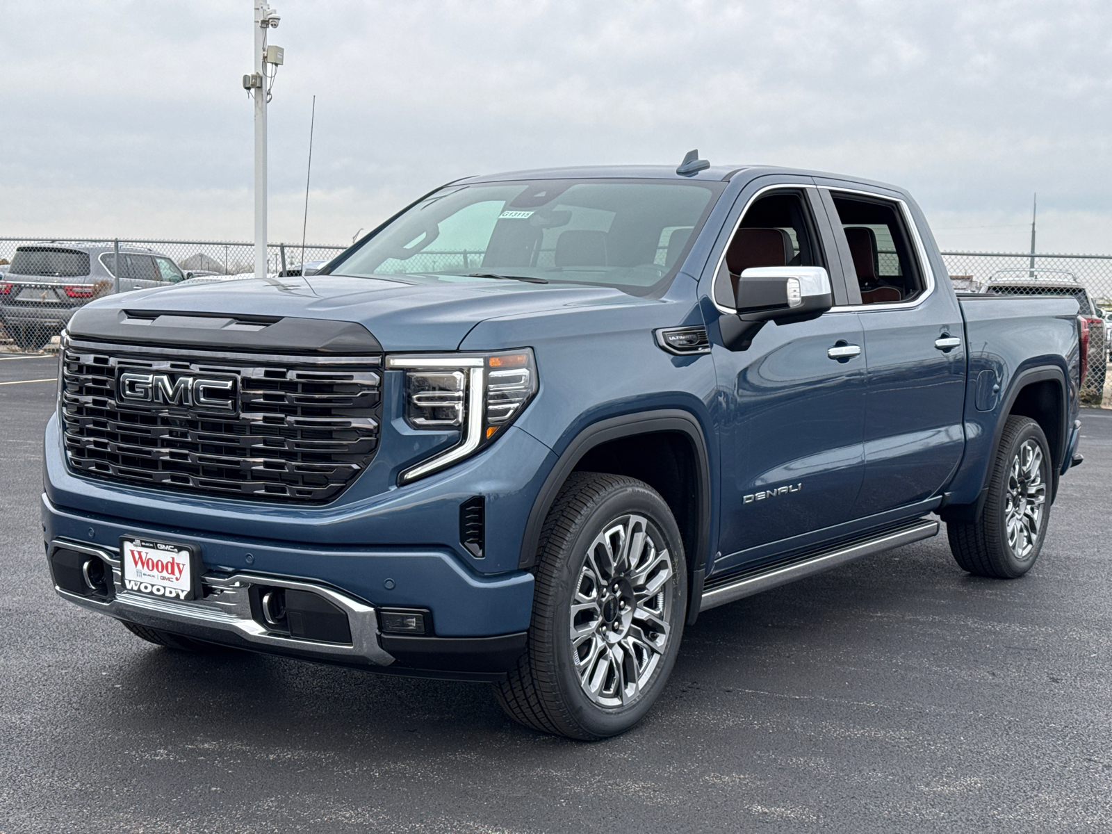 2025 GMC Sierra 1500 Denali Ultimate 4