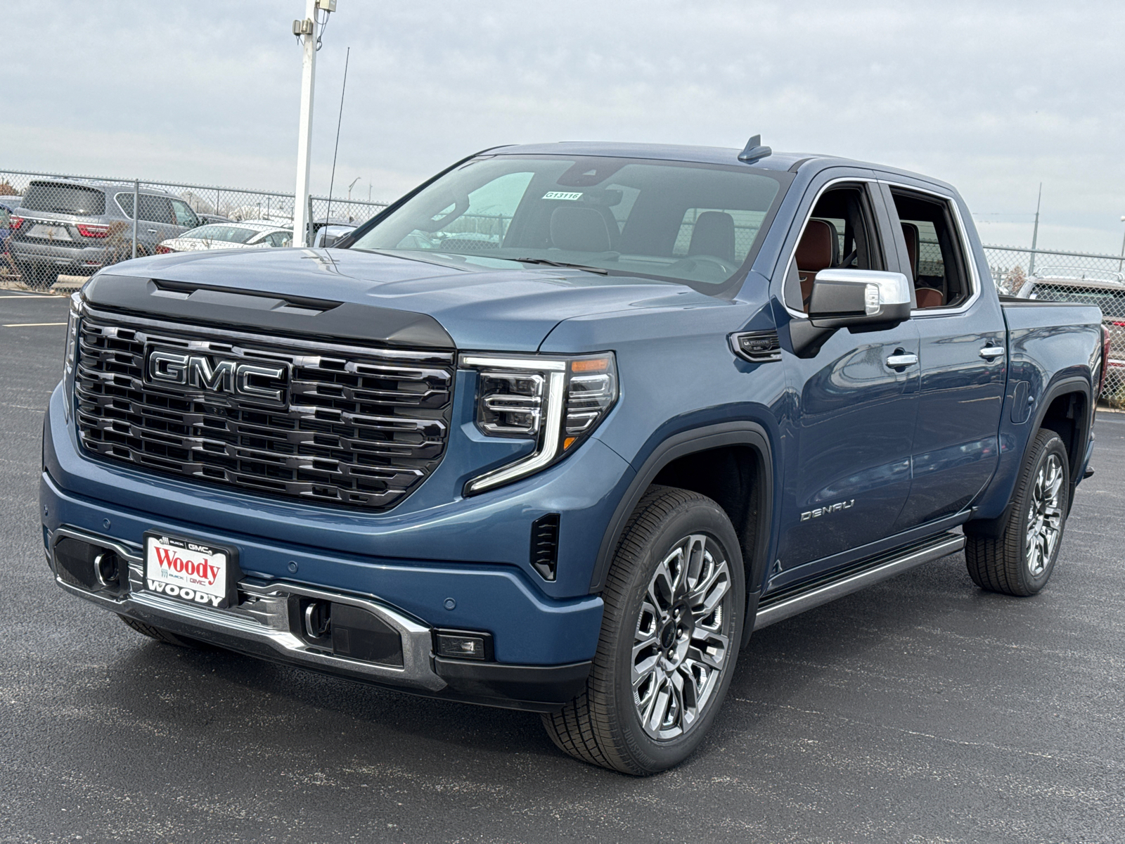 2025 GMC Sierra 1500 Denali Ultimate 4