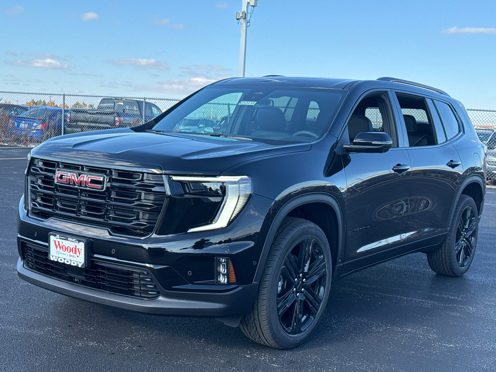 2025 GMC Acadia Elevation 4