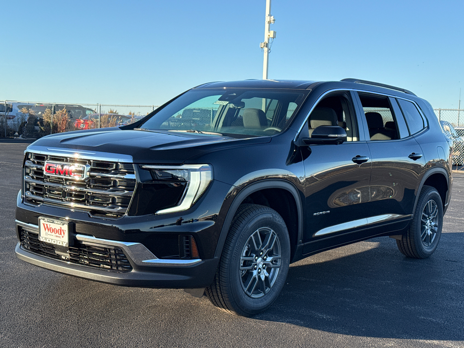 2025 GMC Acadia Elevation 4