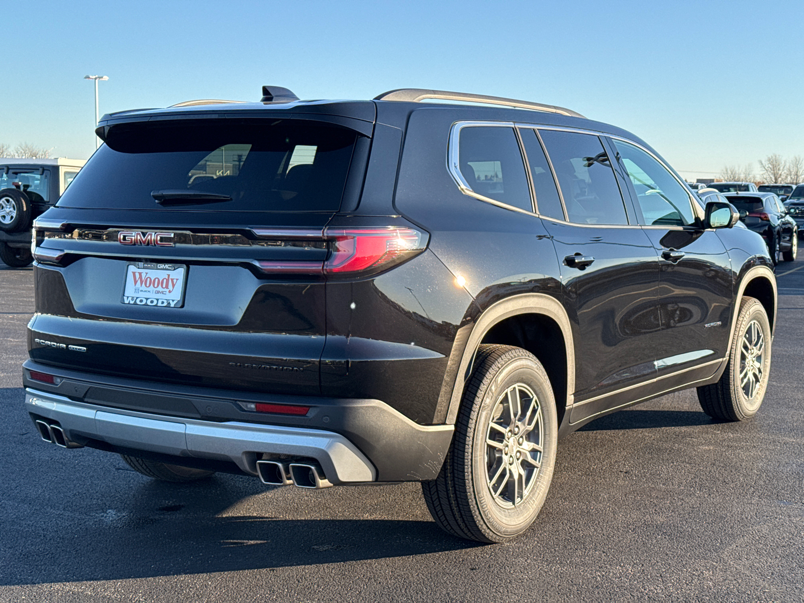 2025 GMC Acadia Elevation 8