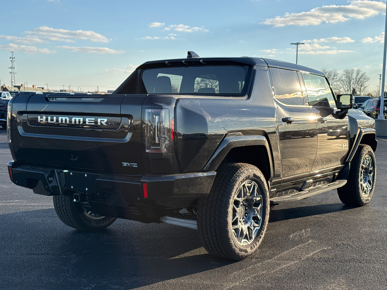 2025 GMC Hummer EV Pickup 3X 8